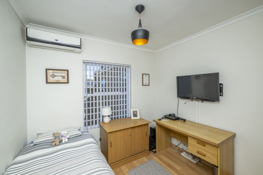 3 Bedroom Property for Sale in Protea Heights Western Cape
